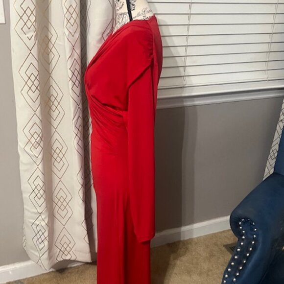 NWT Versatile & Chic: Elegant H&M Red Long Sleeve Midi Dress, Size XL - Picture 4 of 6